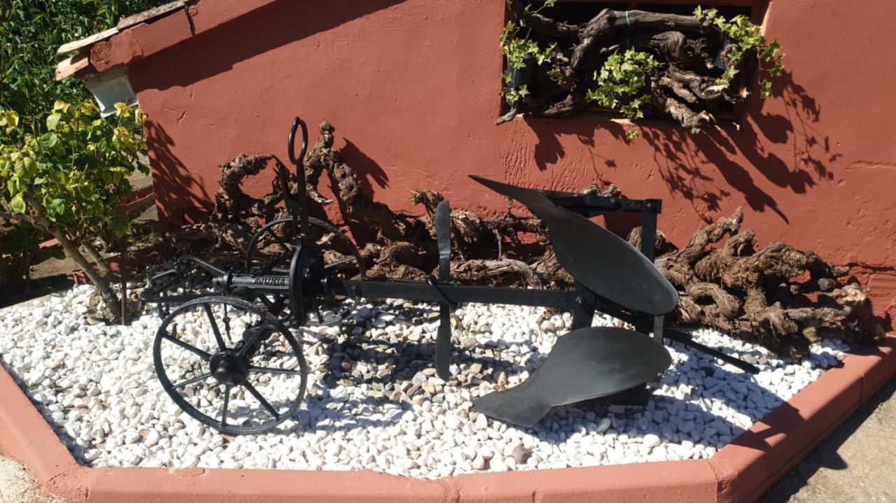 Casa Turistica Carmen, Con Chimenea, Amplia Zona De Jardin, Barbacoa, Piscina Y Garaje Ferienhaus Arenzana de Abajo